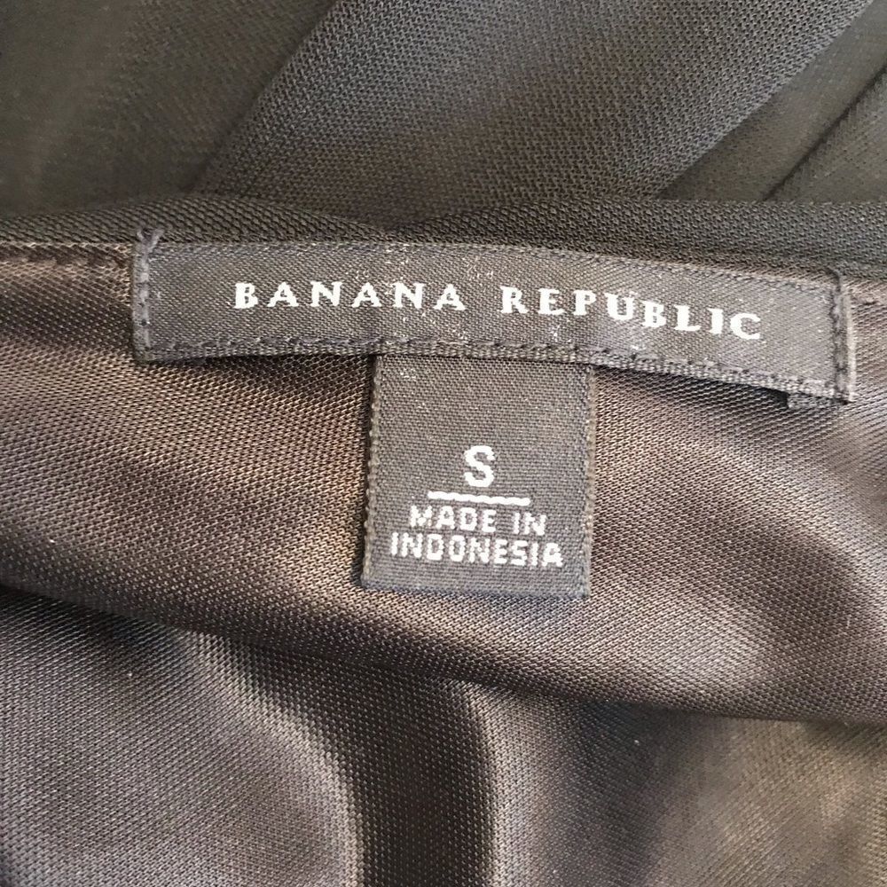 Banana Republic Black v-Neck Gown - Picture 7 of 7